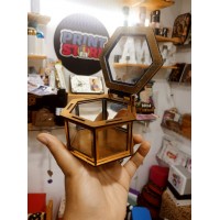 بوكس شبكة اكريلك سداسي صغير